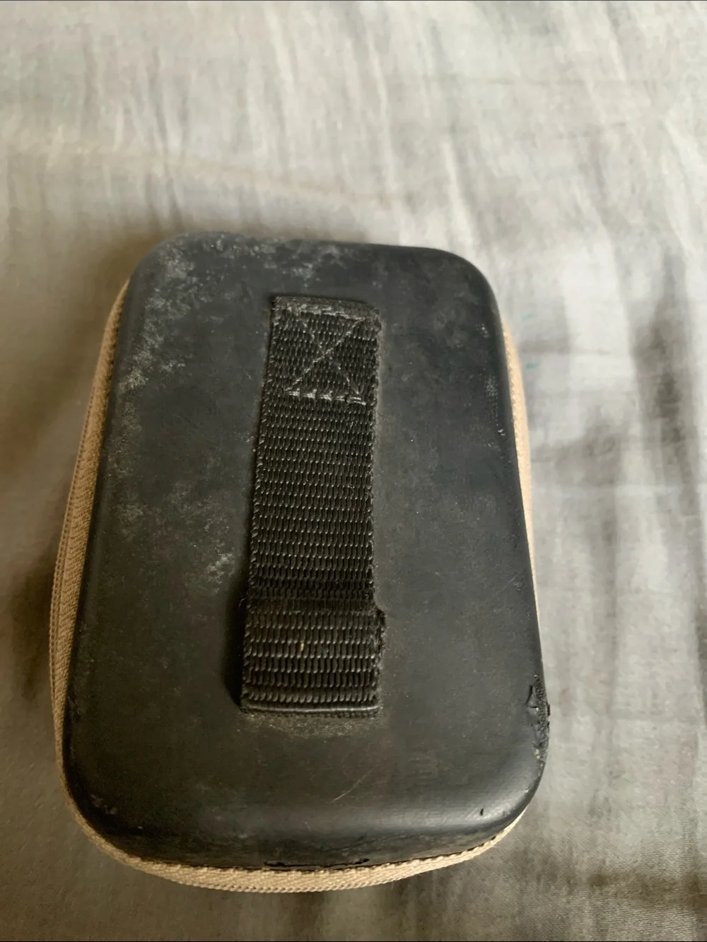 Samsonite Black Compact Hard Shell Camera Case with Tan Trim